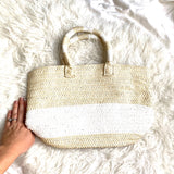 Altru Tan and White Straw Handbag (like new condition)