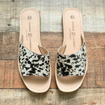 Chinese Laundry Real Fur Printed Cow Hair Slip On Sandals NWOT- Size 6.5