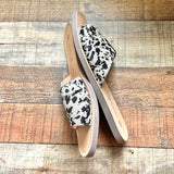 Chinese Laundry Real Fur Printed Cow Hair Slip On Sandals NWOT- Size 9.5