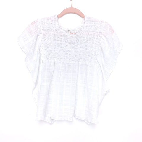 Petal + Pup White Open Back Flutter Sleeve Top NWT- Size 2