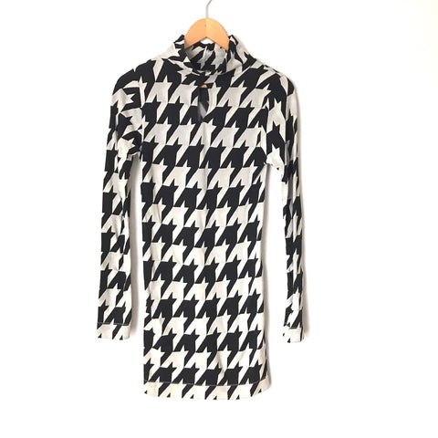 Emilio Cavallini Black and White Mock Neck Long Sleeve Dress- Size S/M