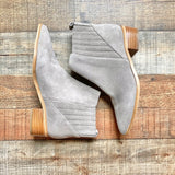 Marc Fischer Grey Suede Ankle Booties- Size 7 (LIKE NEW)