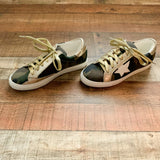 Nature Breeze Camo Star Print Metallic Lace Sneakers- Size 7.5