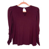 Gibson Look Burgundy Puff Sleeve Key Hole Back Top NWT- Size XXS