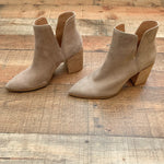 Steve Madden Taupe Suede Kaylah Pointed Booties- Size 7.5 (In Good Condition!)