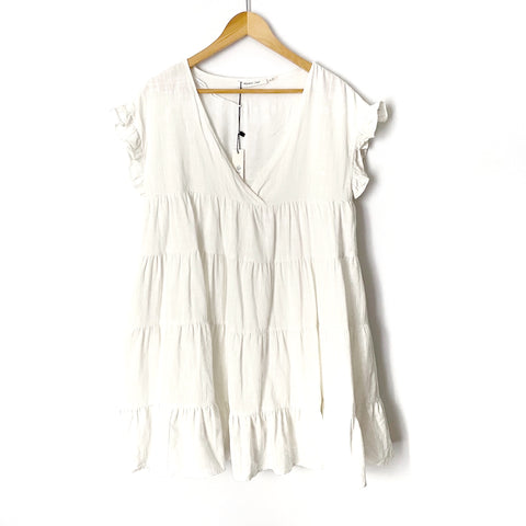 Mustard Seed White Lined Deep V Ruffle Romper NWT- Size M (looks like a dress!)