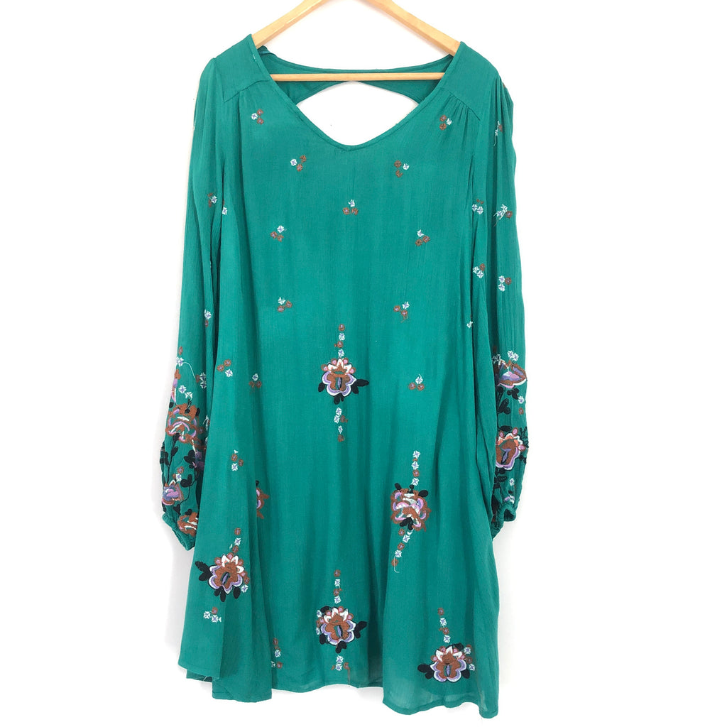Free People Teal Embroidered Oxford Dress- Size XS (see notes) The Saved Collection Free People Teal Embroidered Oxford Dress- Size XS (see notes) The Saved Collection