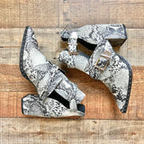 Qupid Snakeskin Leather Cutout Side Buckle Zip Up Booties- Size 7