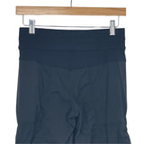 Lululemon Black/Grey Striped Drawstring Waist with Adjustable Hem Pants- Size ~4 (Inseam 30”)