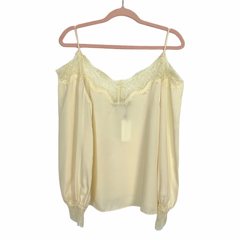 Sugar + Lips Cream Lace Trim off the Shoulder Blouse NWT- Size XS (sold out online)