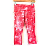 Lululemon Pink Tie Dye with Mesh Crop Legging- Size 4 (Inseam 16")