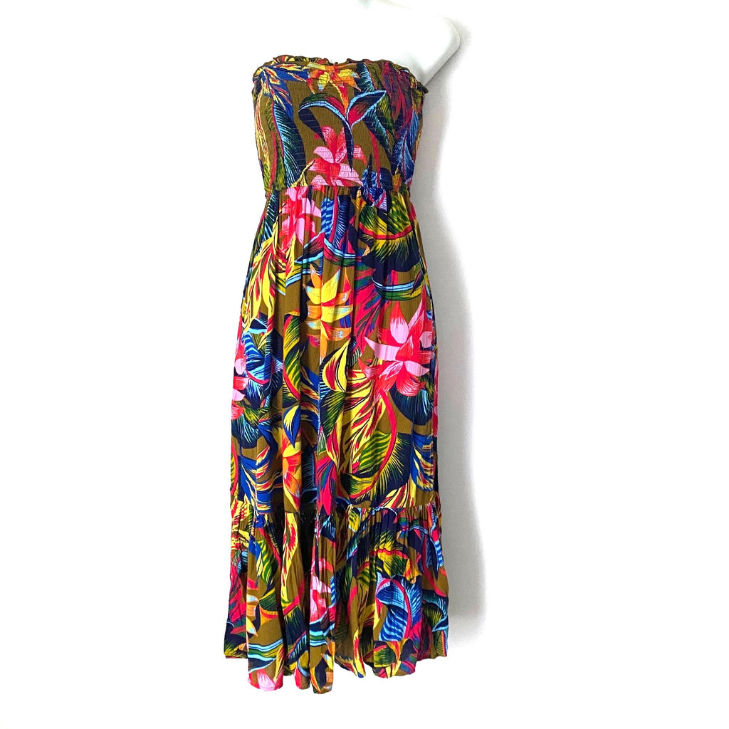 Aerie Strapless Smocked Floral Midi Dress- Size XS – The Saved Collection Aerie Strapless Smocked Floral Midi Dress- Size XS – The Saved Collection