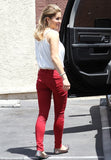 J Brand Red Skinny Jeans- Size 25 (Inseam 29”)