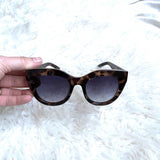 Le Specs Air Heart Tortoise Sunglasses (LIKE NEW)