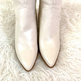 Shoedazzle Ivory Shine Cowgirl Booties- Size 8.5