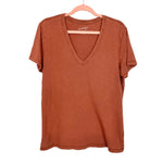 Universal Thread Burnt Orange V-Neck Tee- Size L (see notes)