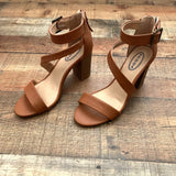 Scoop Cognac Sandal- Size 9 (Great Condition)