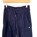 Lululemon Navy Subtle Stripe Loose Fitting Drawstring Jogger Pants- Size 4 (Inseam 32”)