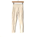 Alo Yoga Bone High Waisted Cargo Leggings- Size S (Inseam 28”)