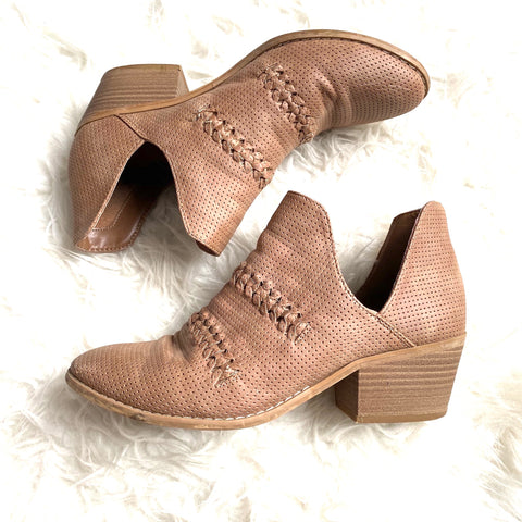 Universal Thread Brown Side Cut Out Booties- Size 9