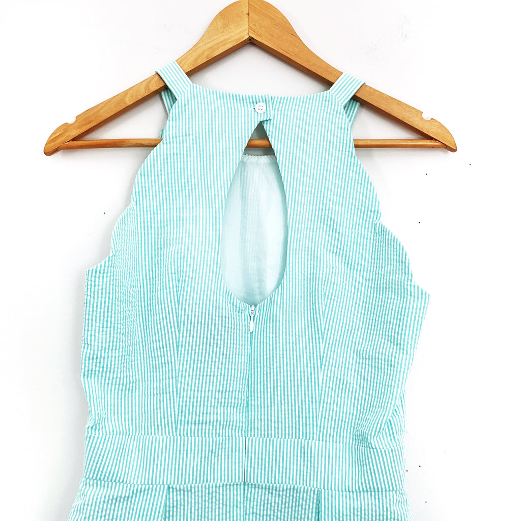 Lauren James Green Seersucker Dress with Scalloped Hem- Size S The Saved Collection Lauren James Green Seersucker Dress with Scalloped Hem- Size S The Saved Collection