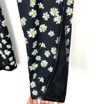 Wavvy Black Daisy Bottom Mesh Leggings- Size ~L (See Notes) (Inseam 22") (We have a matching top!)