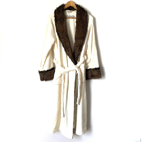 Soma Cream Robe with Faux Fur Trim and "@blushandcamo" Embroidered Back- Size S/M