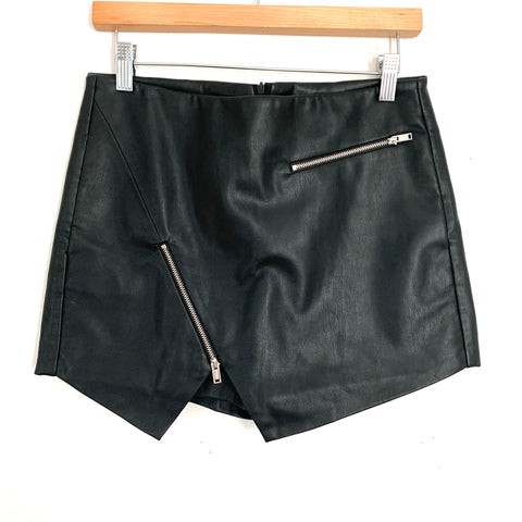 Zara Basic Black Faux Leather Zipper Front Skort- Size XS