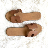 Bamboo Brown Single Stud Slip On Sandals - Size 7.5