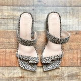 Pre-Owned Stuart Weitzman Animal Print Suede Toe Ring Sandals- Size 8.5 (sold out online)
