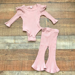 No Brand Maeve Ribbed Long Sleeve Onesie & Flare Pant Set- Size ~0-3M (see notes)