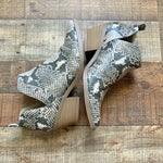 Universal Thread Snake Print Ankle Booties- Size 7.5