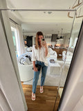 Free Assembly 90's Relaxed Jeans NWT- Size 4 (Inseam 29.5”)