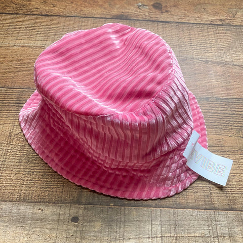 Dippin Daisy Pink Ribbed Velvet Bucket Hat NWT