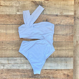 No Brand White One Strap Padded Side Cutout One Piece- Size M