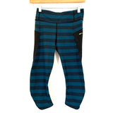 Lululemon Blue/Black Striped Crop Legging with Zipper Pockets and Ruching- Size 4 (Inseam 16")