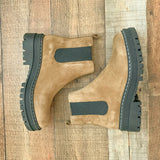 Marc Fisher Light Natural Padmia Boot NWT- Size 7