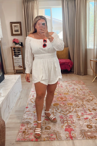 American Eagle White Lined Romper- Size XL (sold out online)