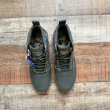 Rifle Paper Co. Keds Olive Green Wild Flower Scout Rain Boots NWT- Size 7 (sold out online)