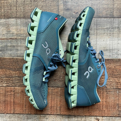 On Engineering Teal Sneakers- Size 7.5 (GREAT CONDITION)