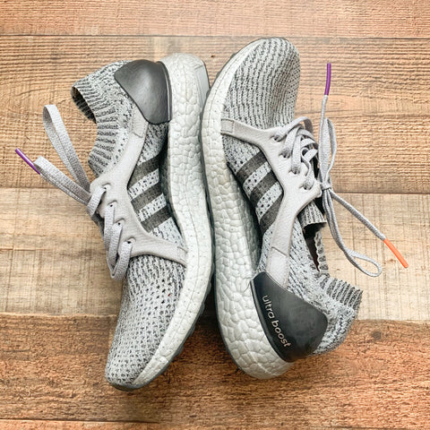 Adidas Ultra Boost Grey and Black Metallic Running Shoes- Size 7.5 (LIKE NEW)