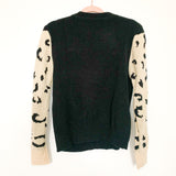 No Brand Black and Cream Cheetah Sweater- Size M