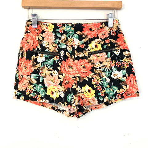 Mine Floral Zipper Pocket Shorts- Size M