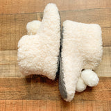 American Eagle Pom Pom Slipper Booties- Size 7/8