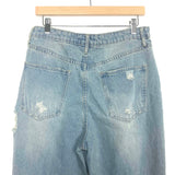 Signature 8 Blue Jean Baby Distressed Denim Jeans NWT- Size L (Inseam 28")