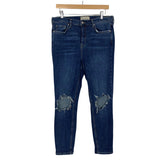 Free People Distressed Denim Jeans- Size 32 (Inseam 25")