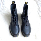 Dr. Martens MENS Black Leather 1460 Lace Up Boots- Size 12 (like new condition)