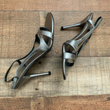 Pre-Owned Stuart Weitzmen Metallic Silver Slingback Heels- Size 6.5