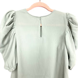 La Ven Mint Green Puff Sleeve Top- Size XS