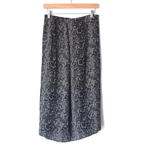 Abercrombie & Fitch Snakeskin Skirt with Side Slit NWT- Size M